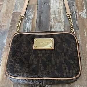 Small crossover Michael Kors bag